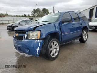 2007 Chevrolet Tahoe LT with VIN 1GNFC130X7J118958, listed as a Copart auction lot 47381484 with 323,456 mi miles and Non repairable. Bid and sale history available at DreamBid. Image 1.