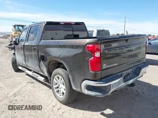 ✅ 2019 Chevrolet Silverado 1500 LT • VIN: 3GCUYDED7KG120227 • Lot: 38877247. Wystawiony na IAAI z przebiegiem 102 592 mil. Bezpłatny archiwum sprzedaży aukcyjnych z USA i szczegółowy raport historii pojazdu na DreamBid. Zdjęcie 3.