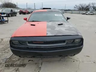✅ 2011 Dodge Challenger • VIN: 2B3CJ4DG1BH603029 • Lot: 41796705. Wystawiony na Copart z przebiegiem 157 003 mil. Bezpłatny archiwum sprzedaży aukcyjnych z USA i szczegółowy raport historii pojazdu na DreamBid. Zdjęcie 5.