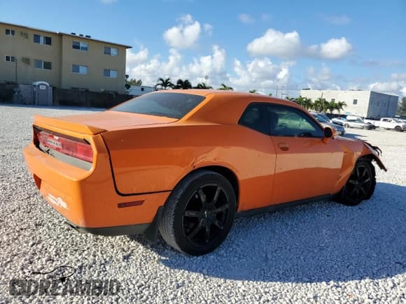 ✅ 2014 Dodge Challenger SXT • VIN: 2C3CDYAG4EH139616 • Lot: 44711775. Wystawiony na Copart z przebiegiem 160 714 mil. Bezpłatny archiwum sprzedaży aukcyjnych z USA i szczegółowy raport historii pojazdu na DreamBid. Zdjęcie 3.
