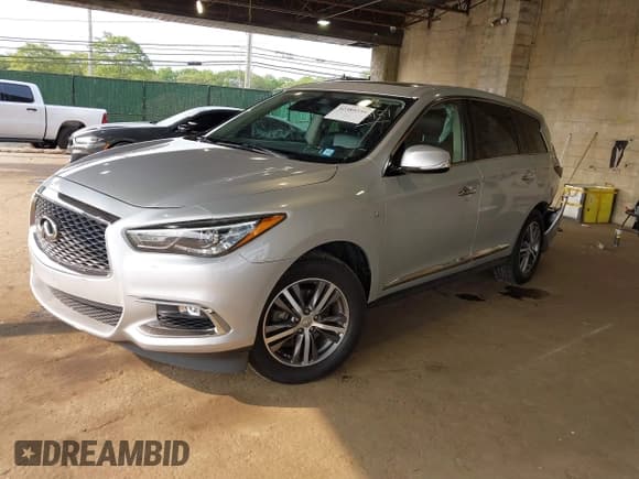 ✅ 2020 Infiniti QX60 Luxe • VIN: 5N1DL0MN4LC531229 • Lot: 42389359. Listed on IAAI with 106,545 mi. Free auction sales archive from the USA and detailed vehicle history report at DreamBid. Image 17.