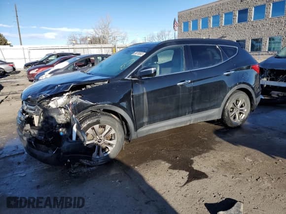 ✅ 2015 Hyundai Santa Fe • VIN: 5XYZUDLB3FG276451 • Лот: 39276563. Опубликован ранее на Copart с пробегом 76 225 миль. Бесплатный доступ к архиву аукционных продаж из США и подробный отчёт об истории автомобиля на DreamBid. Изображение 1.