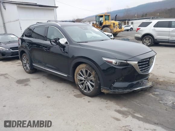 ✅ 2023 Mazda CX-9 Signature • VIN: JM3TCBEY5P0645050 • Lot: 43731693. Wystawiony na IAAI z przebiegiem 49 659 mil. Bezpłatny archiwum sprzedaży aukcyjnych z USA i szczegółowy raport historii pojazdu na DreamBid. Zdjęcie 1.