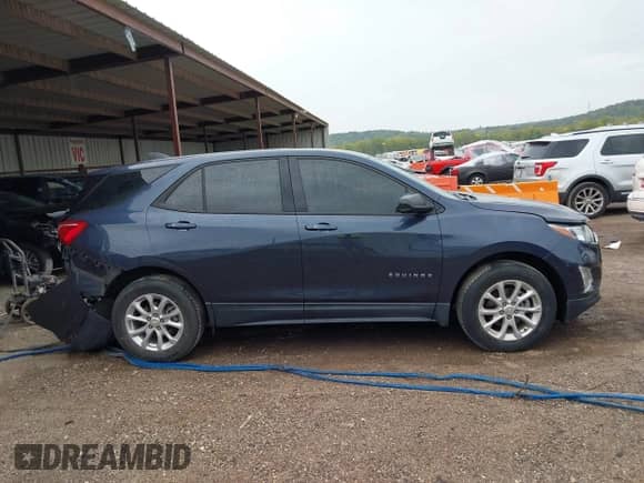 ✅ 2019 Chevrolet Equinox LS • VIN: 3GNAXHEV4KL232567 • Lot: 43414287. Listed on IAAI with 114,586 mi. Free auction sales archive from the USA and detailed vehicle history report at DreamBid. Image 14.