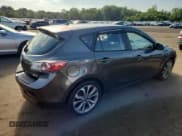 ✅ 2013 Mazda 3 i Touring • VIN: JM1BL1LP2D1813550 • Лот: 67823945. Опубликован ранее на Copart с пробегом Не указан. Бесплатный доступ к архиву аукционных продаж из США и подробный отчёт об истории автомобиля на DreamBid. Изображение 3.