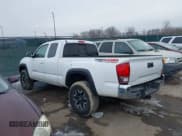 ✅ 2016 Toyota Tacoma SR5 • VIN: 5TFSZ5AN6GX007770 • Lot: 41546692. Wystawiony na IAAI z przebiegiem 32 864 mil. Bezpłatny archiwum sprzedaży aukcyjnych z USA i szczegółowy raport historii pojazdu na DreamBid. Zdjęcie 15.