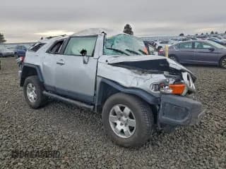 ✅ 2007 Toyota FJ Cruiser • VIN: JTEBU11F970038404 • Lot: 93343445. Listed on Copart with Not provided. Free auction sales archive from the USA and detailed vehicle history report at DreamBid. Image 4.