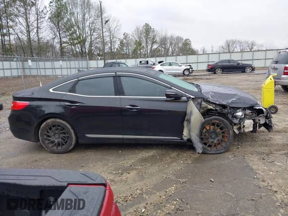 2017 Hyundai Azera Limited с VIN KMHFH4JGXHA590988, выставлен на аукционе IAAI как лот 41615025 с пробегом 100 751 миль миль и . История ставок и продаж доступна на DreamBid. Изображение 14.