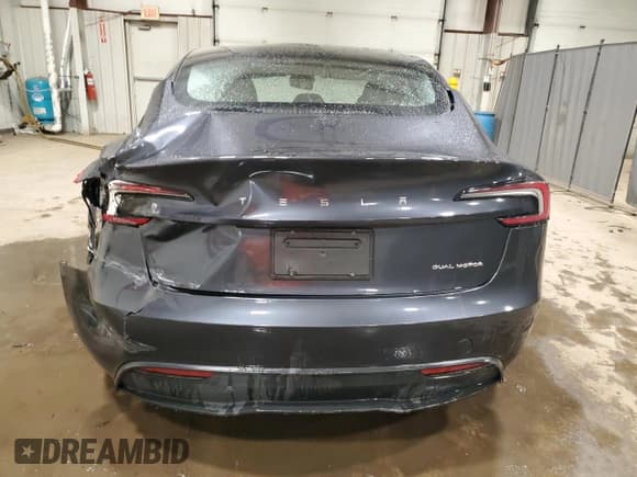 ✅ 2024 Tesla Model 3 Long Range • VIN: 5YJ3E1EB0RF753718 • Lot: 51165765. Wystawiony na Copart z przebiegiem 15 326 mil. Bezpłatny archiwum sprzedaży aukcyjnych z USA i szczegółowy raport historii pojazdu na DreamBid. Zdjęcie 6.