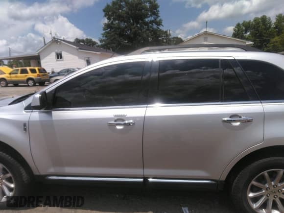 ✅ 2011 Lincoln MKX • VIN: 2LMDJ6JKXBBJ14865 • Лот: 42536444. Опубликован ранее на IAAI с пробегом 90 461 миль. Бесплатный доступ к архиву аукционных продаж из США и подробный отчёт об истории автомобиля на DreamBid. Изображение 14.