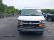 ✅ 2018 Chevrolet Express Cargo • VIN: 1GCWGAFP9J1287902 • Lot: 42993028. Listed on IAAI with 138,083 mi. Free auction sales archive from the USA and detailed vehicle history report at DreamBid. Image 12.