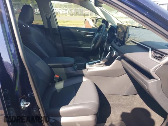 ✅ 2024 Toyota RAV4 Hybrid XLE Premium • VIN: JTMB6RFV3RJ041700 • Lot: 42171568. Listed on IAAI with 10,452 mi. Free auction sales archive from the USA and detailed vehicle history report at DreamBid. Image 5.