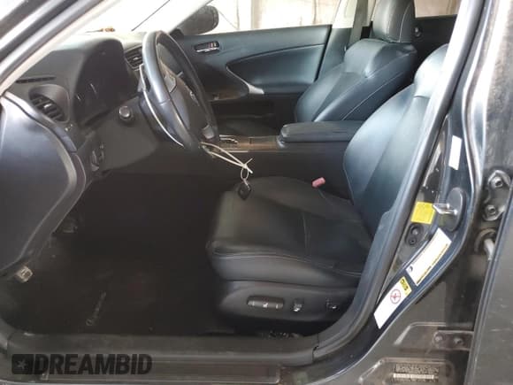 ✅ 2011 Lexus IS 250 • VIN: JTHBF5C20B5151412 • Лот: 69876165. Опубликован ранее на Copart с пробегом Не указан. Бесплатный доступ к архиву аукционных продаж из США и подробный отчёт об истории автомобиля на DreamBid. Изображение 7.