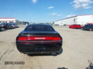 ✅ 2013 Dodge Challenger SXT • VIN: 2C3CDYAG0DH629128 • Lot: 41890327. Wystawiony na IAAI z przebiegiem Nie podano. Bezpłatny archiwum sprzedaży aukcyjnych z USA i szczegółowy raport historii pojazdu na DreamBid. Zdjęcie 17.