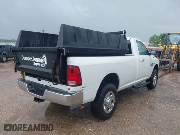 ✅ 2017 Ram 2500 • VIN: 3C6LR5BT6HG683506 • Lot: 41934017. Listed on IAAI with 68,942 mi. Free auction sales archive from the USA and detailed vehicle history report at DreamBid. Image 4.