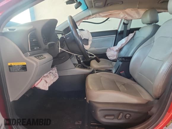 ✅ 2017 Hyundai Elantra Limited • VIN: 5NPD84LF9HH077904 • Lot: 82467975. Listed on Copart with 96,922 mi. Free auction sales archive from the USA and detailed vehicle history report at DreamBid. Image 7.