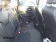 ✅ 2019 Jeep Compass Latitude • VIN: 3C4NJDBB4KT665207 • Lot: 43327405. Wystawiony na IAAI z przebiegiem 90 313 mil. Bezpłatny archiwum sprzedaży aukcyjnych z USA i szczegółowy raport historii pojazdu na DreamBid. Zdjęcie 8.