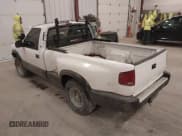 ✅ 1997 Chevrolet S-10 • VIN: 1GCCS14X3V8129198 • Лот: 41867962. Опубликован ранее на IAAI с пробегом 212 040 миль. Бесплатный доступ к архиву аукционных продаж из США и подробный отчёт об истории автомобиля на DreamBid. Изображение 3.