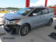 ✅ 2020 Kia Sedona LX • VIN: KNDMB5C11L6635906 • Lot: 43042973. Wystawiony na IAAI z przebiegiem 63 119 mil. Bezpłatny archiwum sprzedaży aukcyjnych z USA i szczegółowy raport historii pojazdu na DreamBid. Zdjęcie 17.