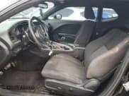 ✅ 2016 Dodge Challenger SXT Plus • VIN: 2C3CDZAG4GH351912 • Lot: 40792873. Wystawiony na Copart z przebiegiem 107 577 mil. Bezpłatny archiwum sprzedaży aukcyjnych z USA i szczegółowy raport historii pojazdu na DreamBid. Zdjęcie 7.