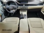 ✅ 2018 Lexus ES 350 • VIN: 58ABK1GGXJU108720 • Lot: 69878305. Wystawiony na Copart z przebiegiem 62 662 mil. Bezpłatny archiwum sprzedaży aukcyjnych z USA i szczegółowy raport historii pojazdu na DreamBid. Zdjęcie 8.