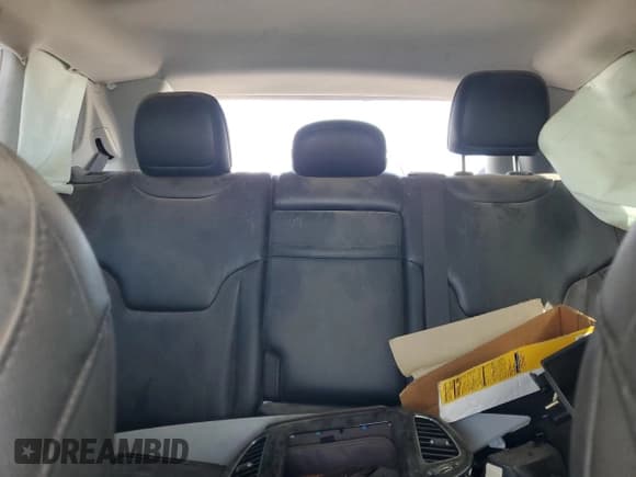 ✅ 2018 Jeep Compass Limited • VIN: 3C4NJCCBXJT420466 • Lot: 83857425. Wystawiony na Copart z przebiegiem Nie podano. Bezpłatny archiwum sprzedaży aukcyjnych z USA i szczegółowy raport historii pojazdu na DreamBid. Zdjęcie 10.