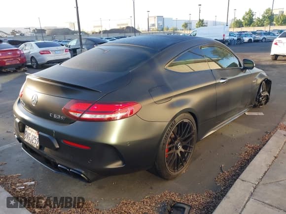 ✅ 2021 Mercedes-Benz C • VIN: W1KWJ8HB7MG078063 • Лот: 42851422. Опубликован ранее на IAAI с пробегом 47 784 миль. Бесплатный доступ к архиву аукционных продаж из США и подробный отчёт об истории автомобиля на DreamBid. Изображение 4.