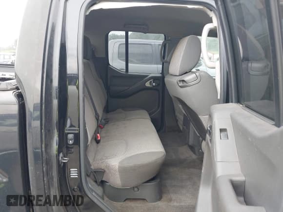 ✅ 2011 Suzuki Equator Sport • VIN: 5Z61D0ER0BC411630 • Lot: 42609786. Wystawiony na IAAI z przebiegiem 194 051 mil. Bezpłatny archiwum sprzedaży aukcyjnych z USA i szczegółowy raport historii pojazdu na DreamBid. Zdjęcie 8.