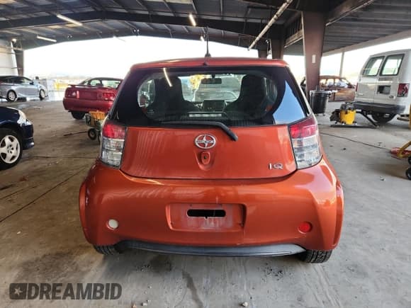 ✅ 2012 Scion iQ • VIN: JTNJJXB01CJ009016 • Лот: 91922295. Опубликован ранее на Copart с пробегом 38 800 миль. Бесплатный доступ к архиву аукционных продаж из США и подробный отчёт об истории автомобиля на DreamBid. Изображение 6.