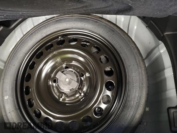 ✅ 2022 Chevrolet Equinox LT • VIN: 2GNAXUEV9N6133387 • Lot: 42658882. Wystawiony na IAAI z przebiegiem 79 603 mil. Bezpłatny archiwum sprzedaży aukcyjnych z USA i szczegółowy raport historii pojazdu na DreamBid. Zdjęcie 1.