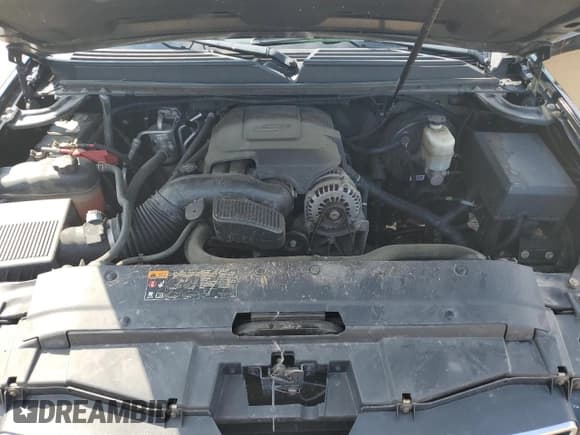 ✅ 2012 Chevrolet Suburban LT • VIN: 1GNSKJE77CR167767 • Lot: 69171984. Wystawiony na Copart z przebiegiem 164 460 mil. Bezpłatny archiwum sprzedaży aukcyjnych z USA i szczegółowy raport historii pojazdu na DreamBid. Zdjęcie 12.