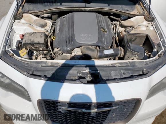 ✅ 2017 Chrysler 300 S Alloy Edition • VIN: 2C3CCABT9HH596951 • Lot: 62541785. Listed on Copart with 74,014 mi. Free auction sales archive from the USA and detailed vehicle history report at DreamBid. Image 11.