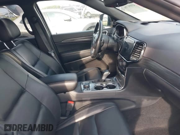 ✅ 2020 Jeep Grand Cherokee Limited • VIN: 1C4RJFBGXLC387421 • Лот: 43091716. Опубликован ранее на IAAI с пробегом 55 410 миль. Бесплатный доступ к архиву аукционных продаж из США и подробный отчёт об истории автомобиля на DreamBid. Изображение 5.