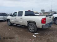 ✅ 2009 Chevrolet Silverado 1500 • VIN: 3GCEC33J79G169282 • Lot: 41387505. Wystawiony na IAAI z przebiegiem 243 182 mil. Bezpłatny archiwum sprzedaży aukcyjnych z USA i szczegółowy raport historii pojazdu na DreamBid. Zdjęcie 3.