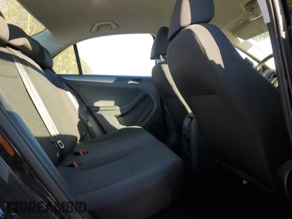 ✅ 2016 Volkswagen Jetta S • VIN: 3VW167AJ6GM298321 • Лот: 86829545. Опубликован ранее на Copart с пробегом 93 872 миль. Бесплатный доступ к архиву аукционных продаж из США и подробный отчёт об истории автомобиля на DreamBid. Изображение 10.