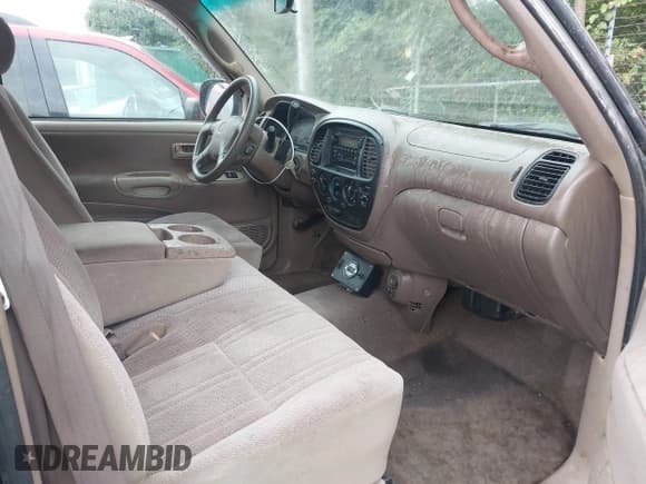 ✅ 2001 Toyota Tundra SR5 • VIN: 5TBBT44121S133442 • Lot: 43320307. Listed on IAAI with 178,435 mi. Free auction sales archive from the USA and detailed vehicle history report at DreamBid. Image 5.