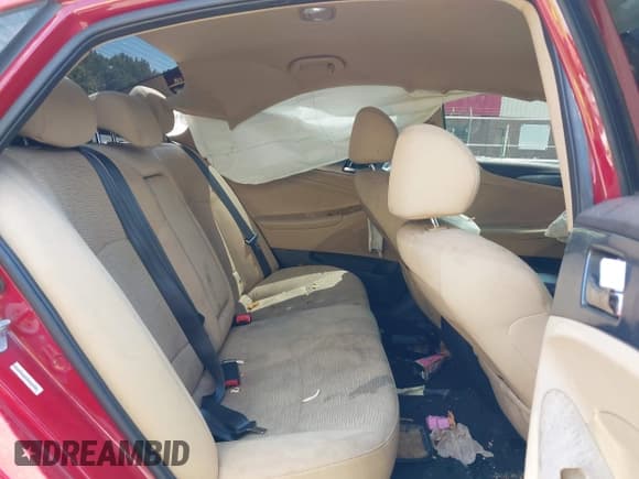 ✅ 2014 Hyundai Sonata Limited • VIN: KMHEC4A43EA116425 • Lot: 42198250. Wystawiony na IAAI z przebiegiem 118 558 mil. Bezpłatny archiwum sprzedaży aukcyjnych z USA i szczegółowy raport historii pojazdu na DreamBid. Zdjęcie 8.