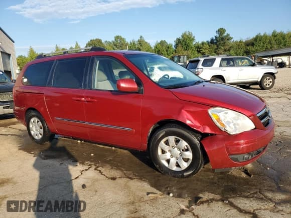 ✅ 2008 Hyundai Entourage GLS • VIN: KNDMC233986051225 • Лот: 72537714. Опубликован ранее на Copart с пробегом 173 143 миль. Бесплатный доступ к архиву аукционных продаж из США и подробный отчёт об истории автомобиля на DreamBid. Изображение 4.