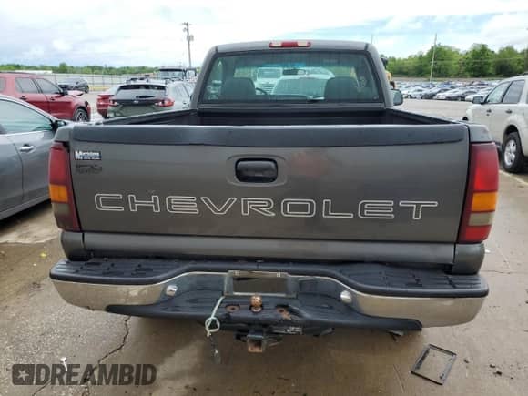 2001 Chevrolet Silverado 1500 с VIN 1GCEK14W21Z234612, выставлен на аукционе Copart как лот 56134455 с пробегом 210 527 миль миль и Списание • Salvage title. История ставок и продаж доступна на DreamBid. Изображение 6.