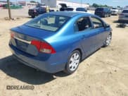 ✅ 2009 Honda Civic LX • VIN: 2HGFA16579H527818 • Лот: 42860920. Опубликован ранее на IAAI с пробегом 299 380 миль. Бесплатный доступ к архиву аукционных продаж из США и подробный отчёт об истории автомобиля на DreamBid. Изображение 4.