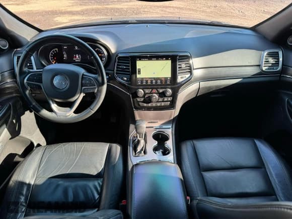 ✅ 2019 Jeep Grand Cherokee Limited • VIN: 1C4RJFBG5KC609359 • Лот: 95582265. Опубликован ранее на Copart с пробегом 106 126 миль. Бесплатный доступ к архиву аукционных продаж из США и подробный отчёт об истории автомобиля на DreamBid. Изображение 9.