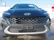 ✅ 2023 Hyundai Kona SEL • VIN: KM8K6CAB5PU961958 • Лот: 43537315. Опубликован ранее на IAAI с пробегом 13 421 миль. Бесплатный доступ к архиву аукционных продаж из США и подробный отчёт об истории автомобиля на DreamBid. Изображение 13.