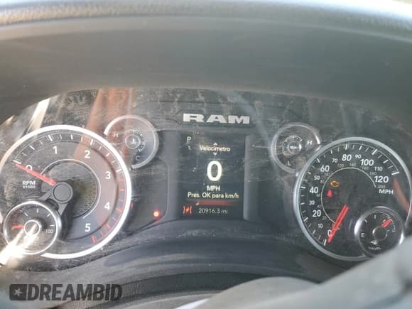 ✅ 2024 Ram 3500 Tradesman • VIN: 3C63RPGL8RG297594 • Lot: 81847544. Wystawiony na Copart z przebiegiem 20 916 mil. Bezpłatny archiwum sprzedaży aukcyjnych z USA i szczegółowy raport historii pojazdu na DreamBid. Zdjęcie 9.