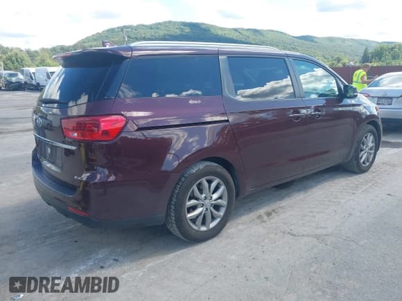 ✅ 2019 Kia Sedona LX • VIN: KNDMB5C15K6512480 • Лот: 43068133. Опубликован ранее на IAAI с пробегом 78 317 миль. Бесплатный доступ к архиву аукционных продаж из США и подробный отчёт об истории автомобиля на DreamBid. Изображение 4.
