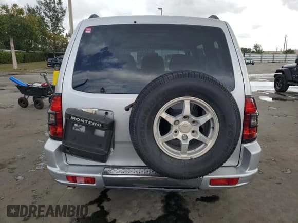 ✅ 2002 Mitsubishi Montero XLS • VIN: JA4MW31RX2J059028 • Лот: 47337585. Опубликован ранее на Copart с пробегом 143 555 миль. Бесплатный доступ к архиву аукционных продаж из США и подробный отчёт об истории автомобиля на DreamBid. Изображение 6.