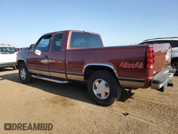 ✅ 1998 Chevrolet Silverado 1500 • VIN: 1GCEK19R8WR108930 • Lot: 69475335. Listed on Copart with 205,360 mi. Free auction sales archive from the USA and detailed vehicle history report at DreamBid. Image 2.