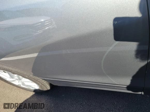 ✅ 2024 Chevrolet Equinox LT • VIN: 3GNAXUEG1RS222265 • Лот: 43705248. Опубликован ранее на IAAI с пробегом 48 301 миль. Бесплатный доступ к архиву аукционных продаж из США и подробный отчёт об истории автомобиля на DreamBid. Изображение 23.