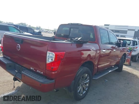 ✅ 2019 Nissan Titan Pro-4X • VIN: 1N6AA1E53KN524421 • Lot: 43402146. Listed on IAAI with 106,556 mi. Free auction sales archive from the USA and detailed vehicle history report at DreamBid. Image 4.