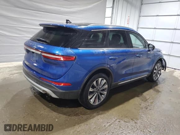 ✅ 2020 Lincoln Corsair Reserve • VIN: 5LMCJ2D93LUL13550 • Lot: 61812835. Listed on Copart with 43,938 mi. Free auction sales archive from the USA and detailed vehicle history report at DreamBid. Image 3.