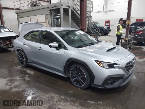 ✅ 2022 Subaru WRX Premium • VIN: JF1VBAF6XN9005460 • Лот: 43618632. Опубликован ранее на IAAI с пробегом 35 550 миль. Бесплатный доступ к архиву аукционных продаж из США и подробный отчёт об истории автомобиля на DreamBid. Изображение 1.